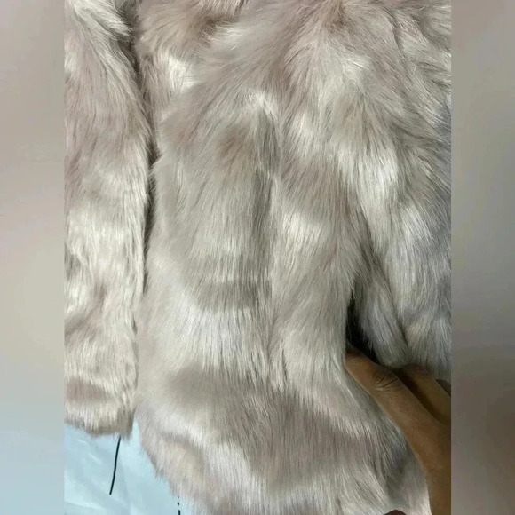 Asos Blush Pink Faux Fur Jacket - Picture 7 of 8